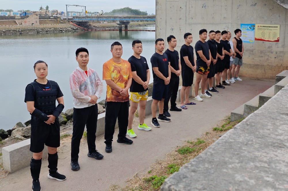 合肥富商为提高安全，雇佣私人保镖